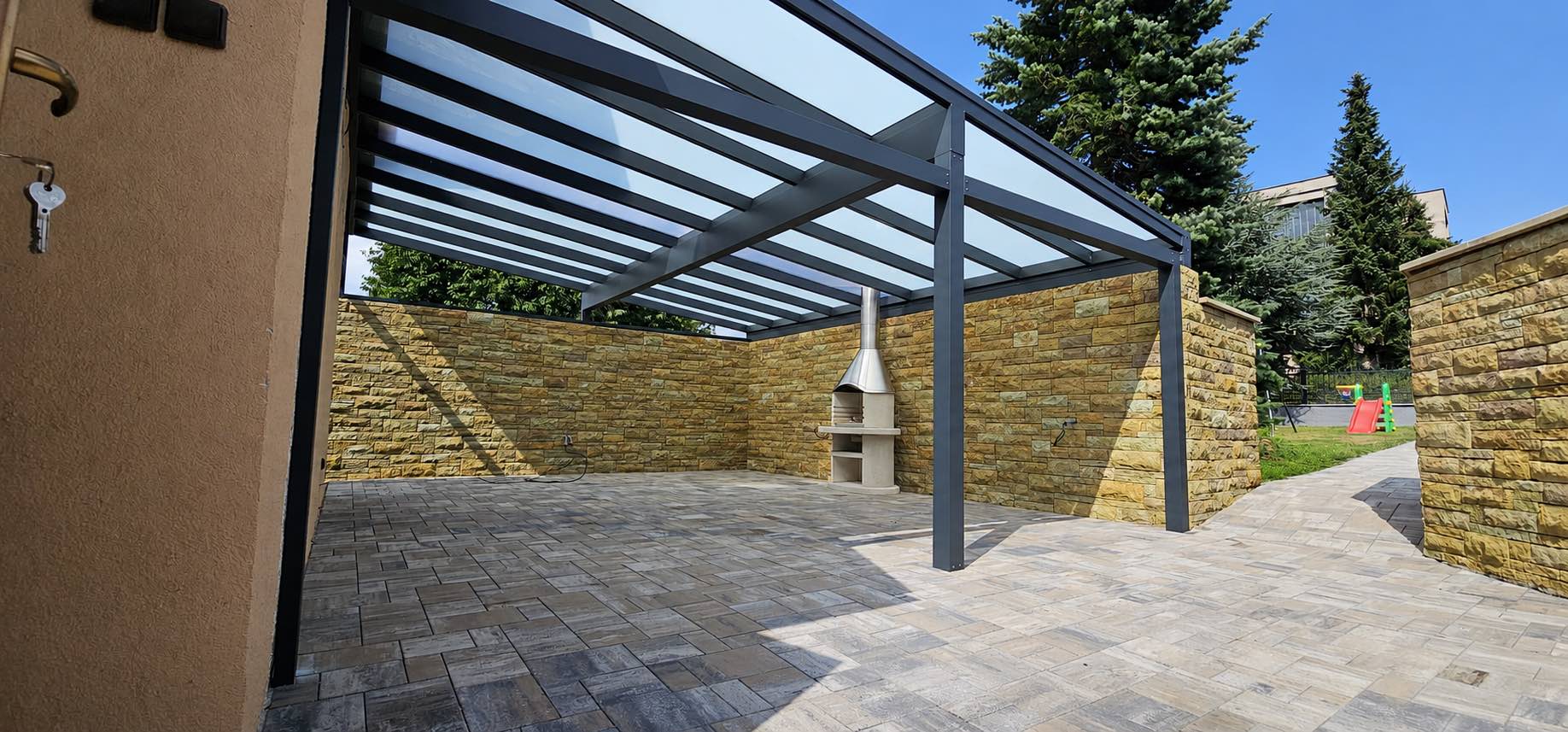Hliníková pergola MASSIVE